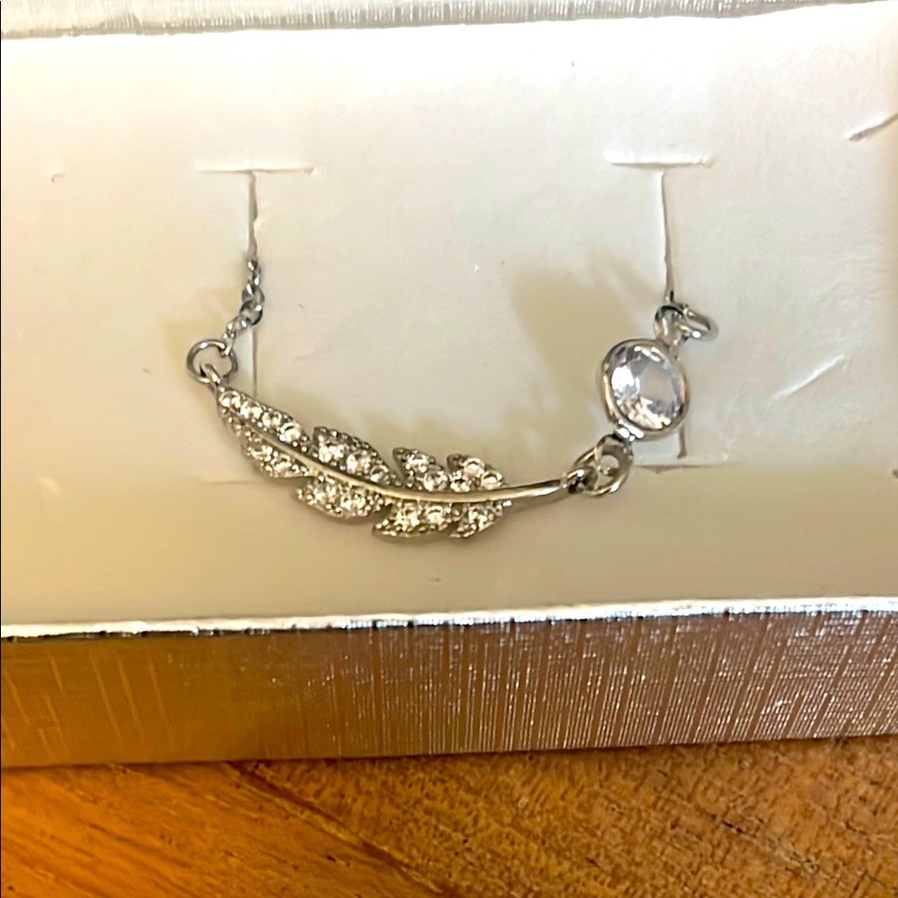 Elegant Silver Leaf Necklace